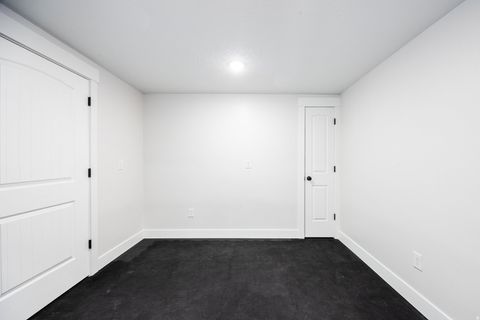 Tiny photo for 439 E MIDLAKE DR, Draper, UT 84020 (MLS # 2132167)