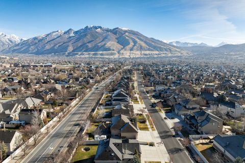 Tiny photo for 439 E MIDLAKE DR, Draper, UT 84020 (MLS # 2132167)