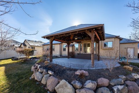 Tiny photo for 439 E MIDLAKE DR, Draper, UT 84020 (MLS # 2132167)