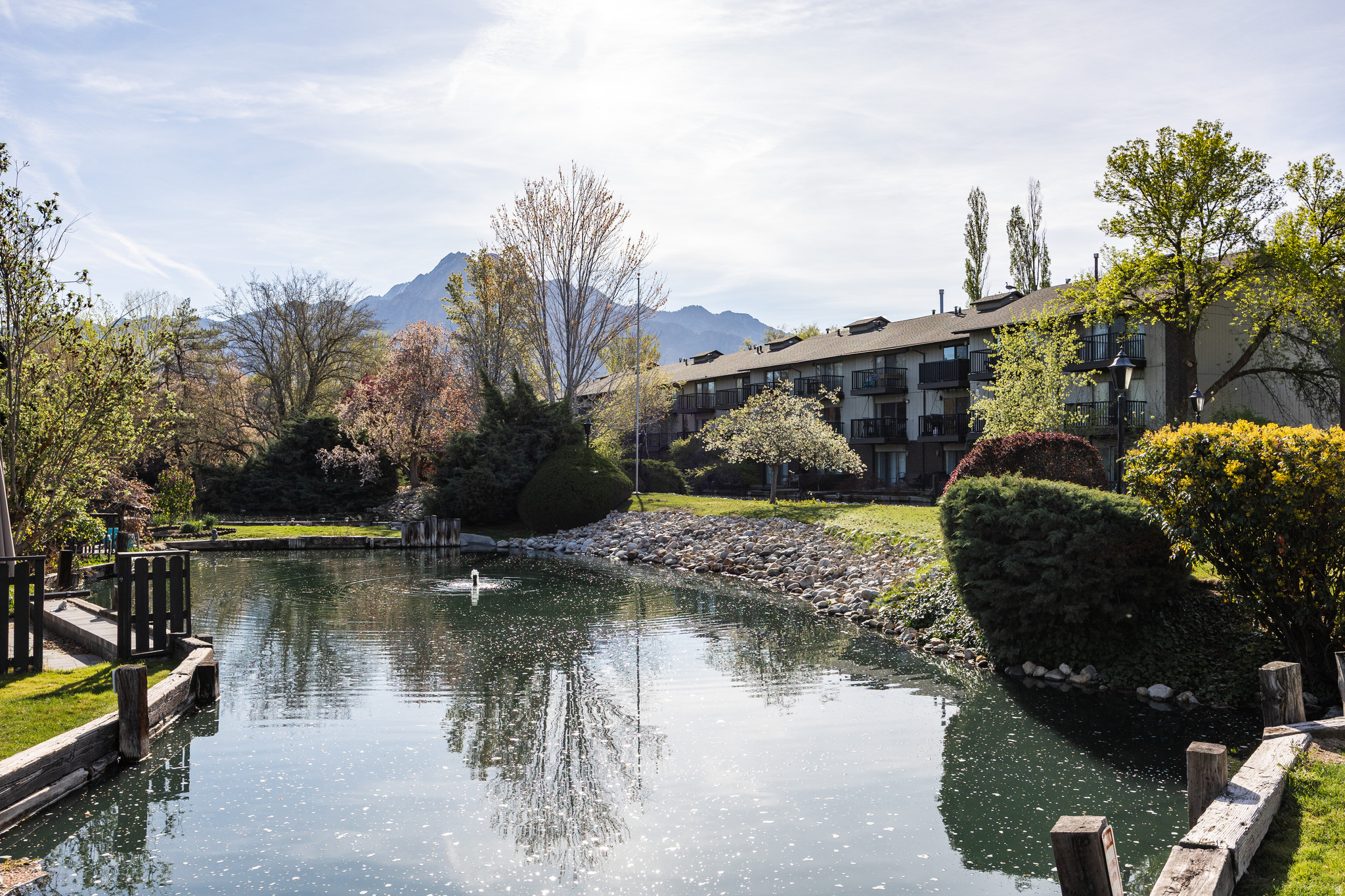 HIDDEN LAKE CONDM - Residential