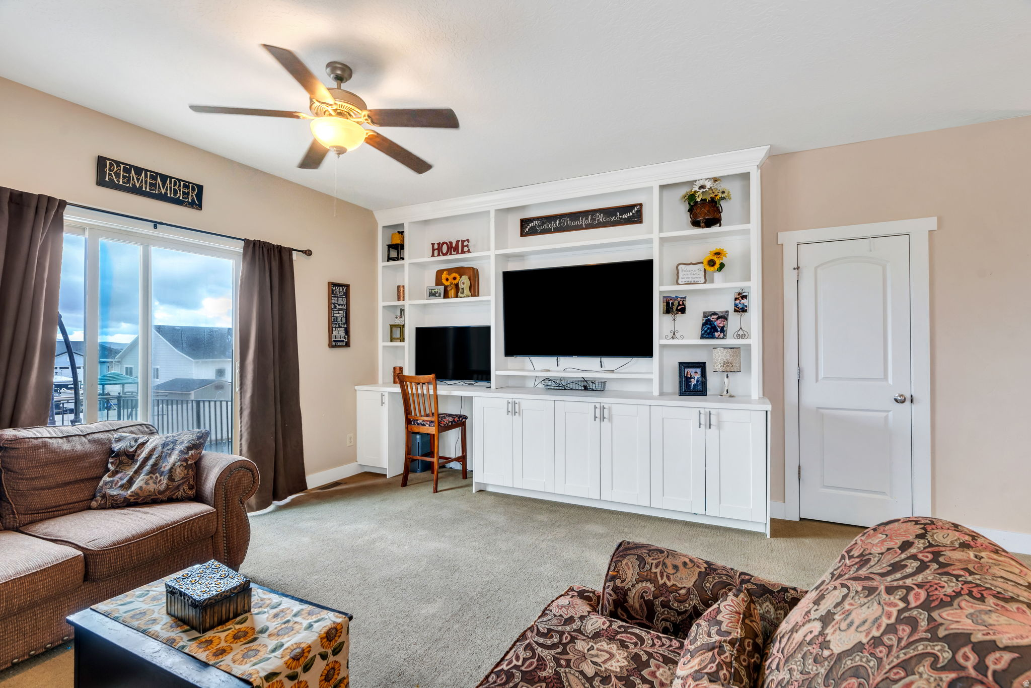 SALEM PARK - Residential