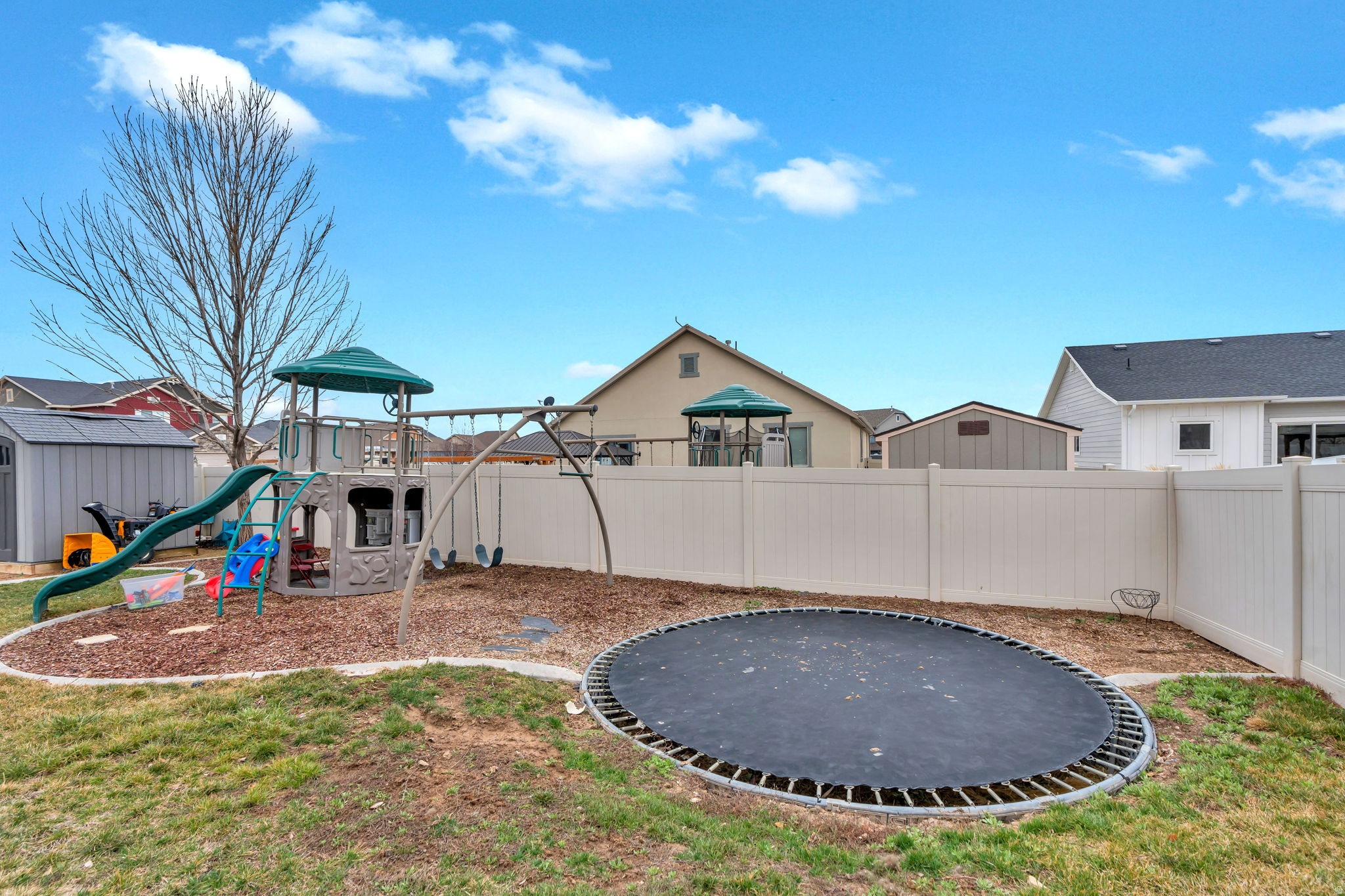 SALEM PARK - Residential
