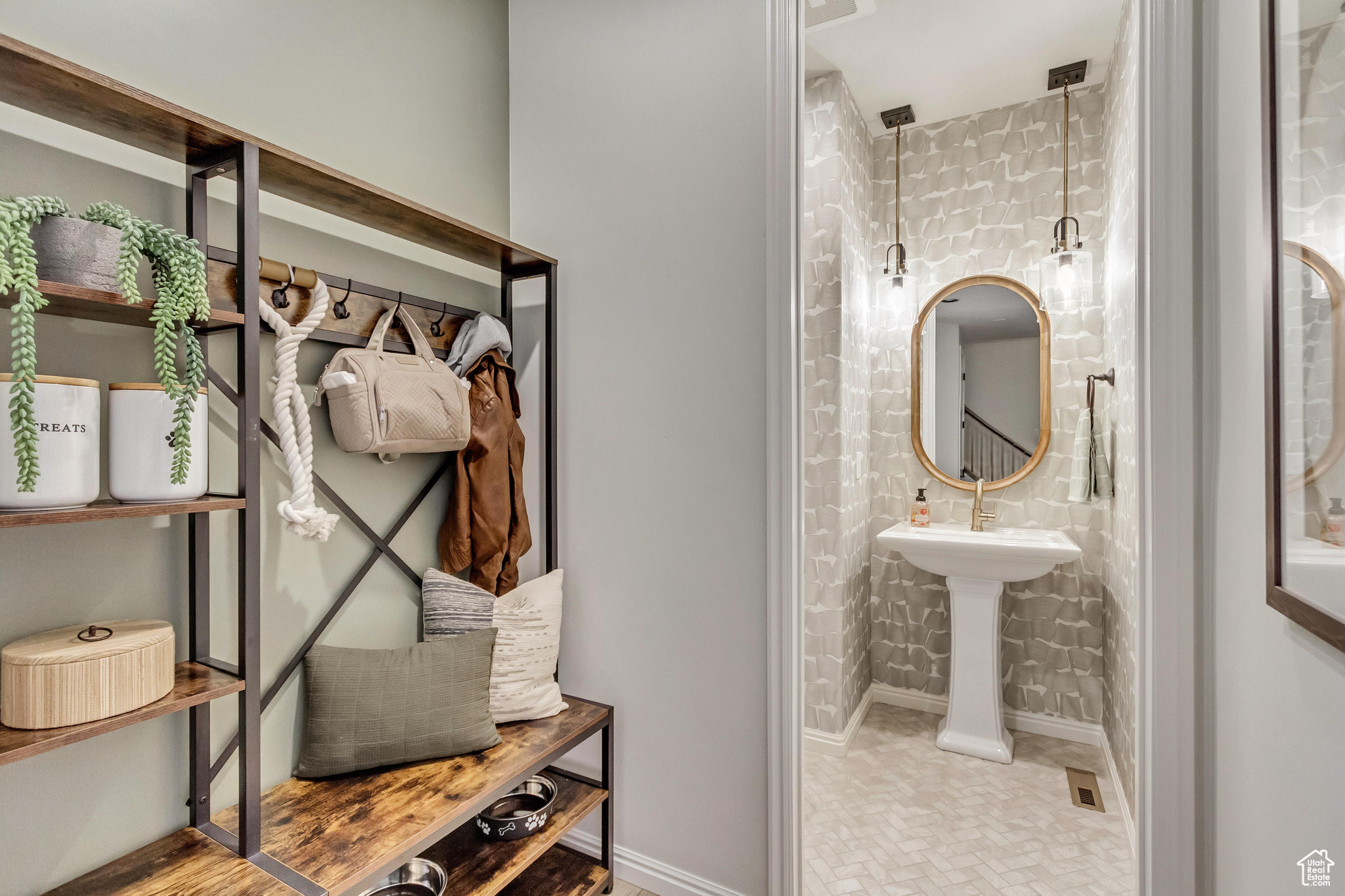 HARMONY PLACE - Residential