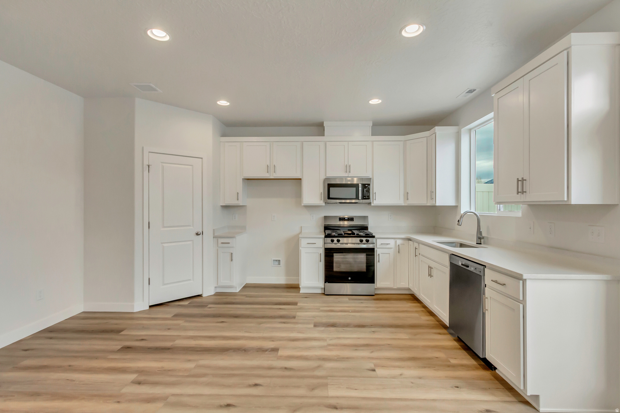 HARMONY PLACE - Residential