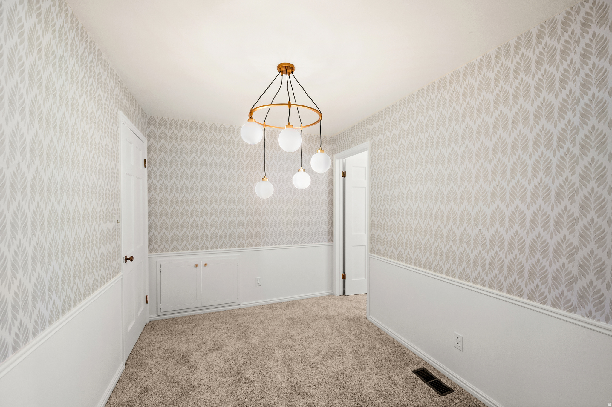 AIX LA CHAPELLE - Residential