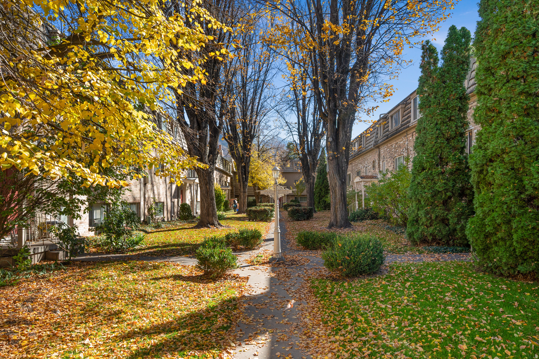 AIX LA CHAPELLE - Residential