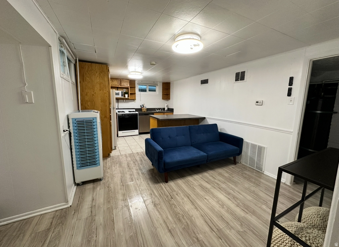 WASATCH GARDENS - Residential Income