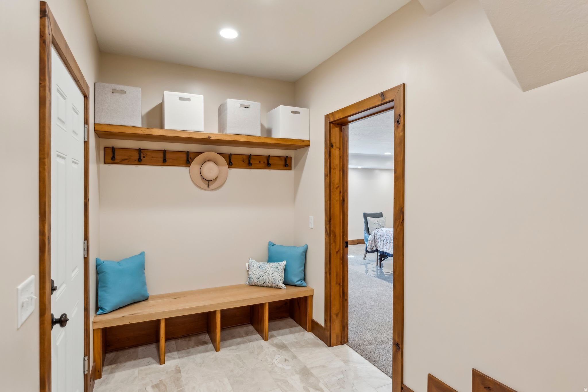 ECKER HILL - Residential