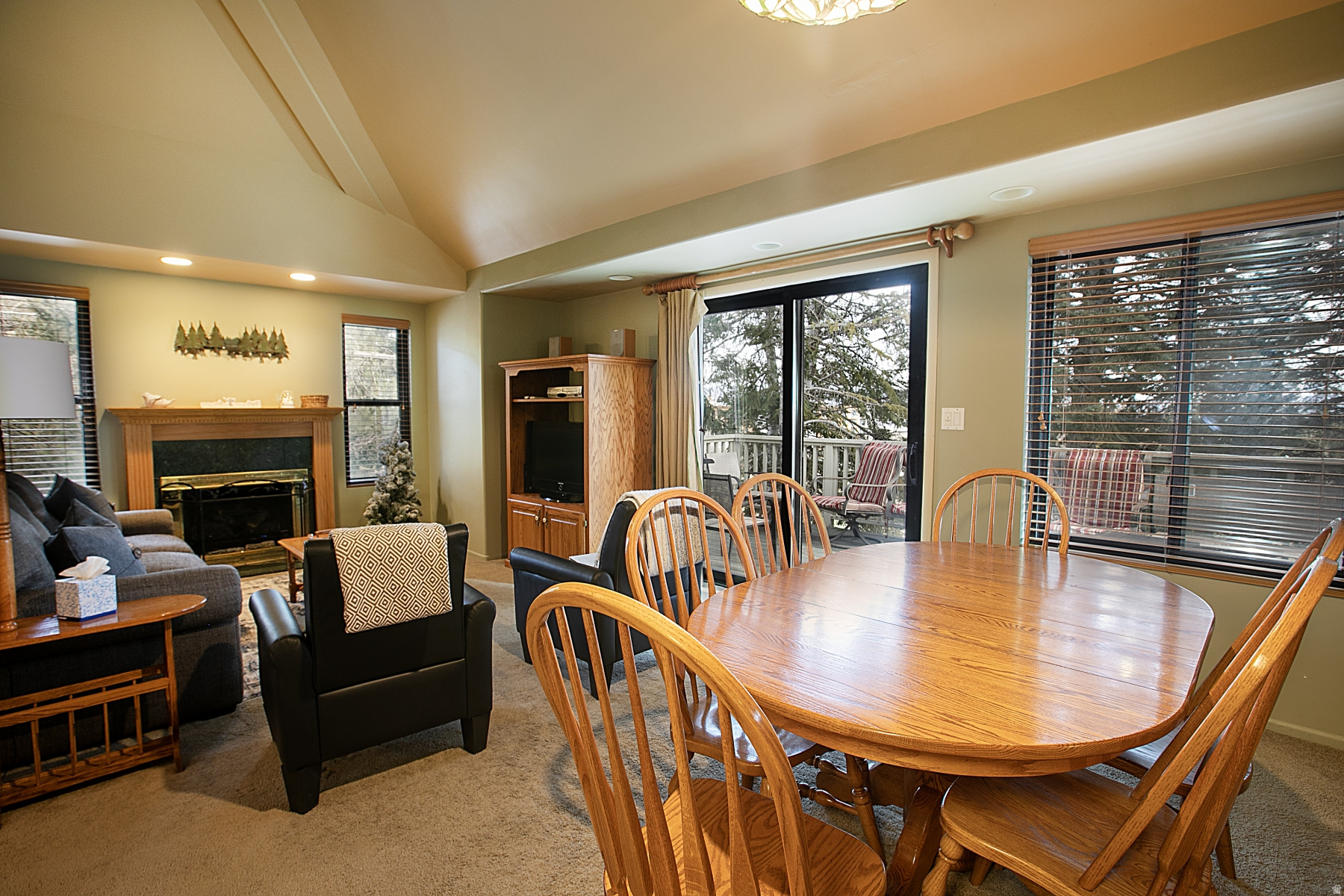 PARK WEST / HIDDEN CREEK - Residential