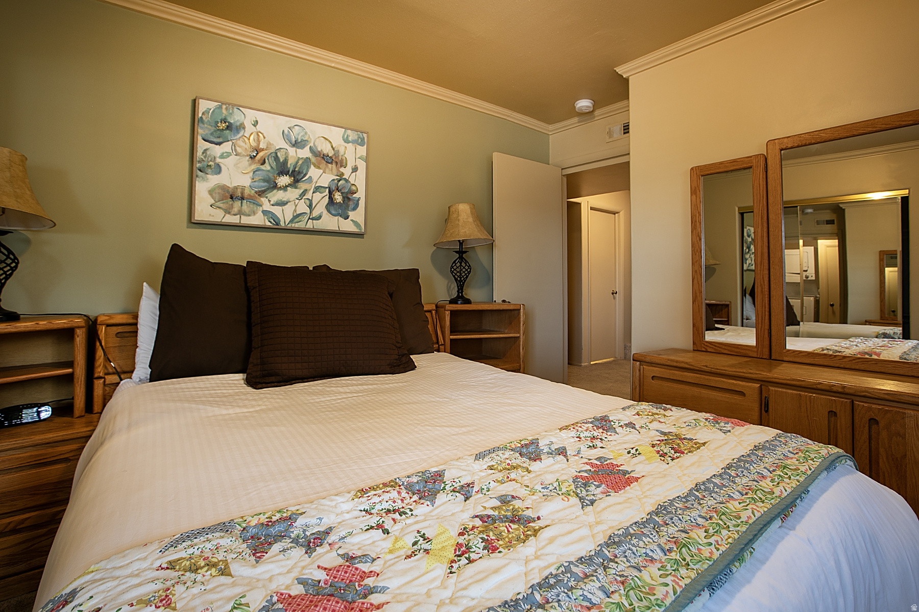 PARK WEST / HIDDEN CREEK - Residential