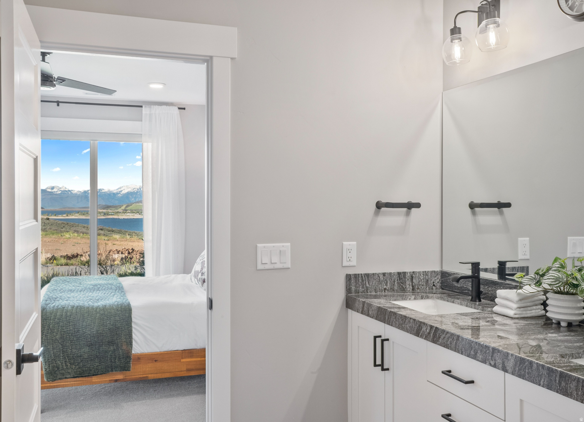 SHORELINE - Residential Income
