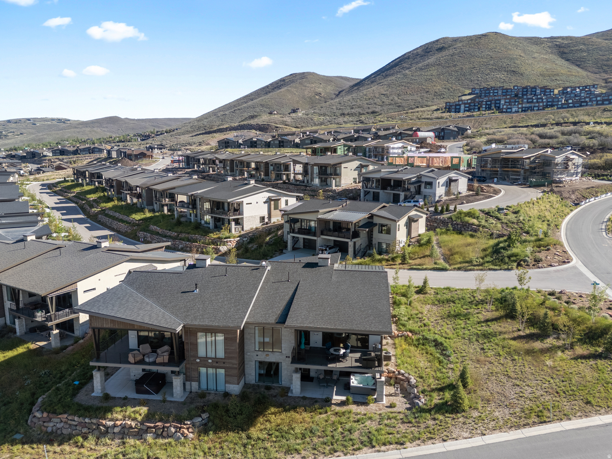 SHORELINE - Residential Income