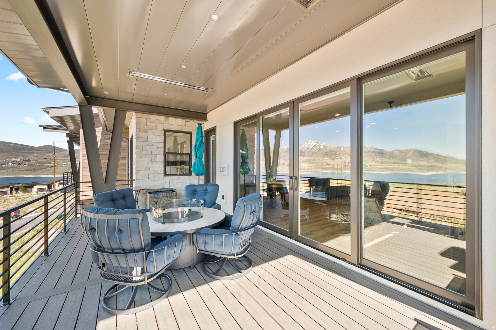 SHORELINE - Residential Income