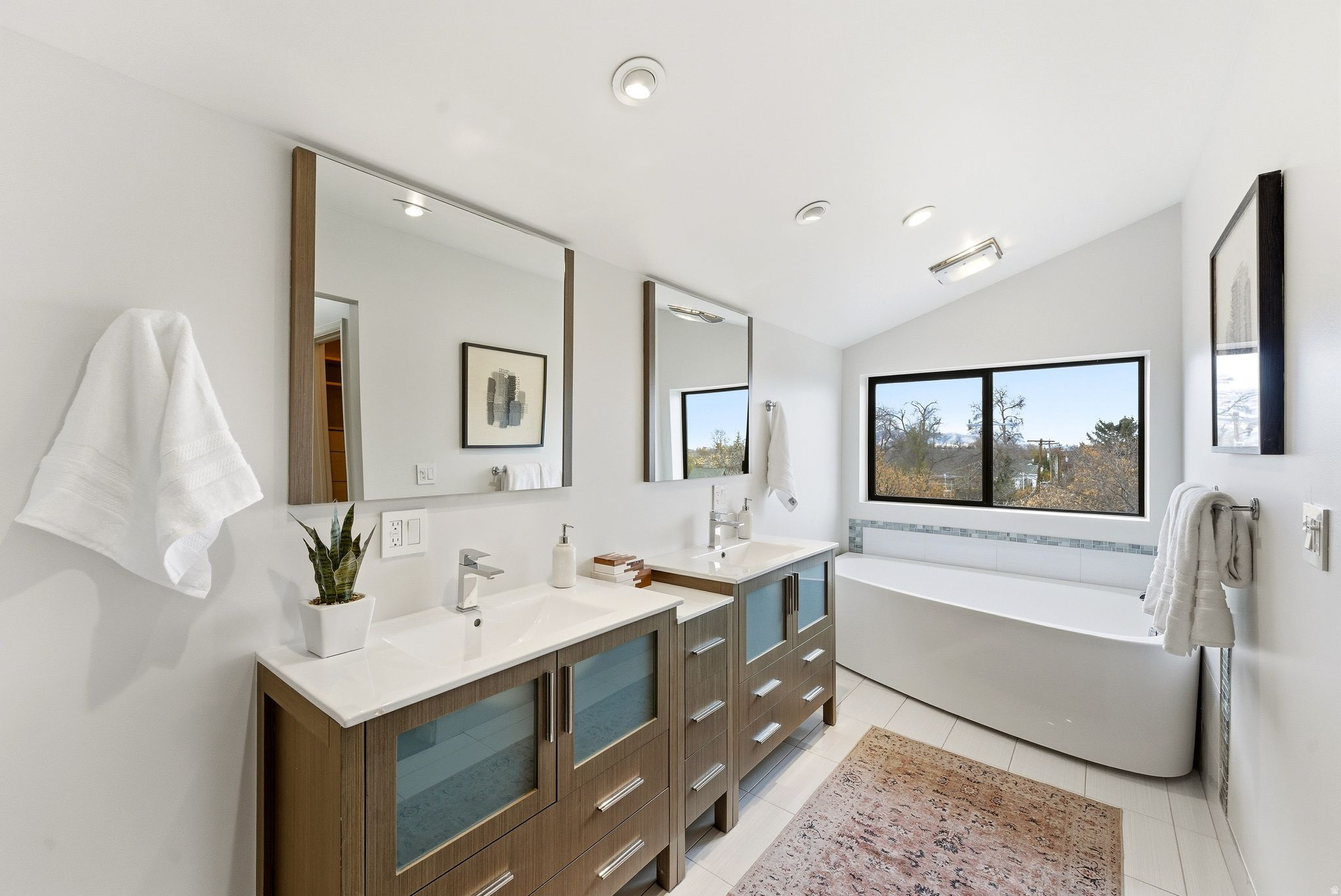 NORWOOD PLACE - Residential