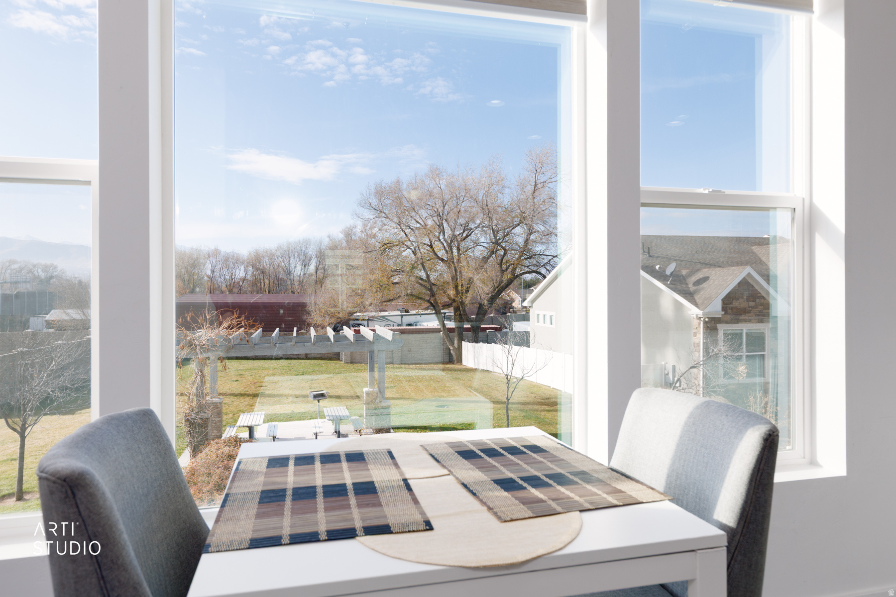 CARDON SQUARE - Residential