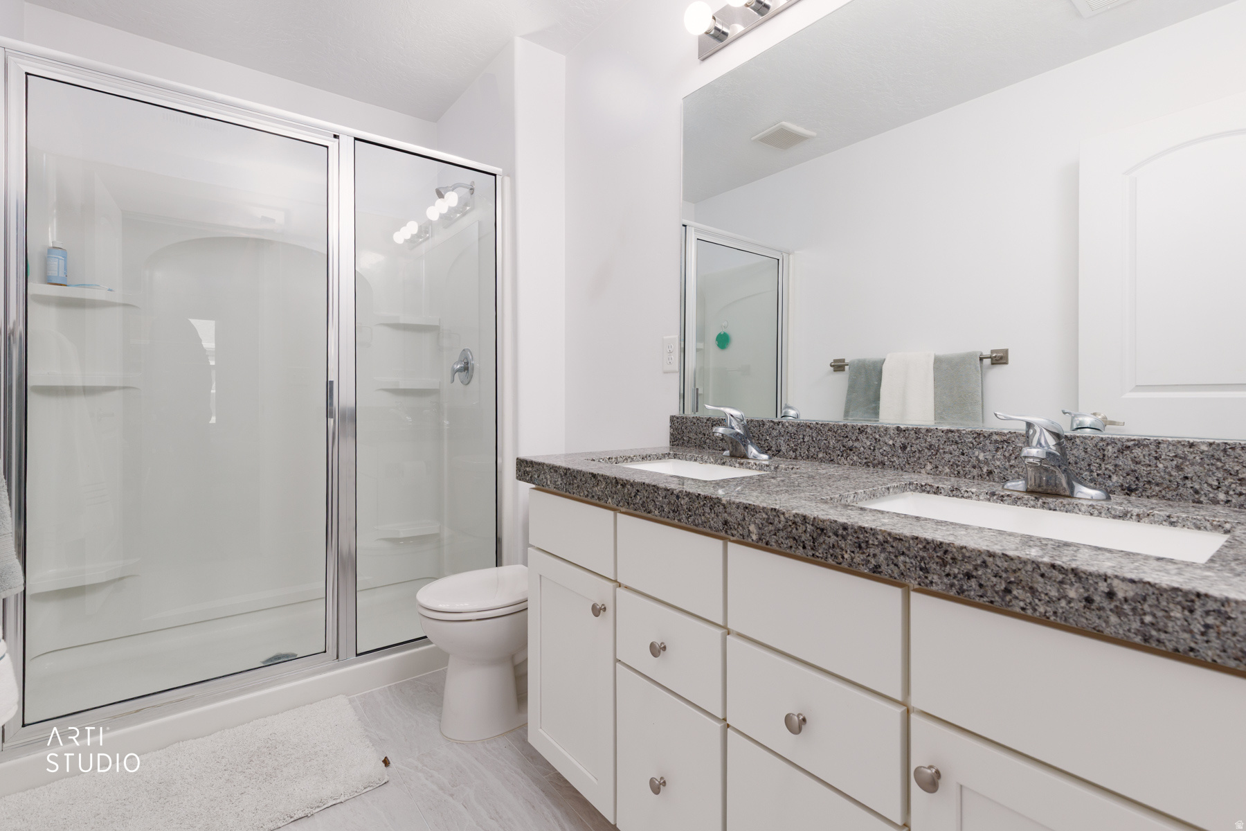 CARDON SQUARE - Residential