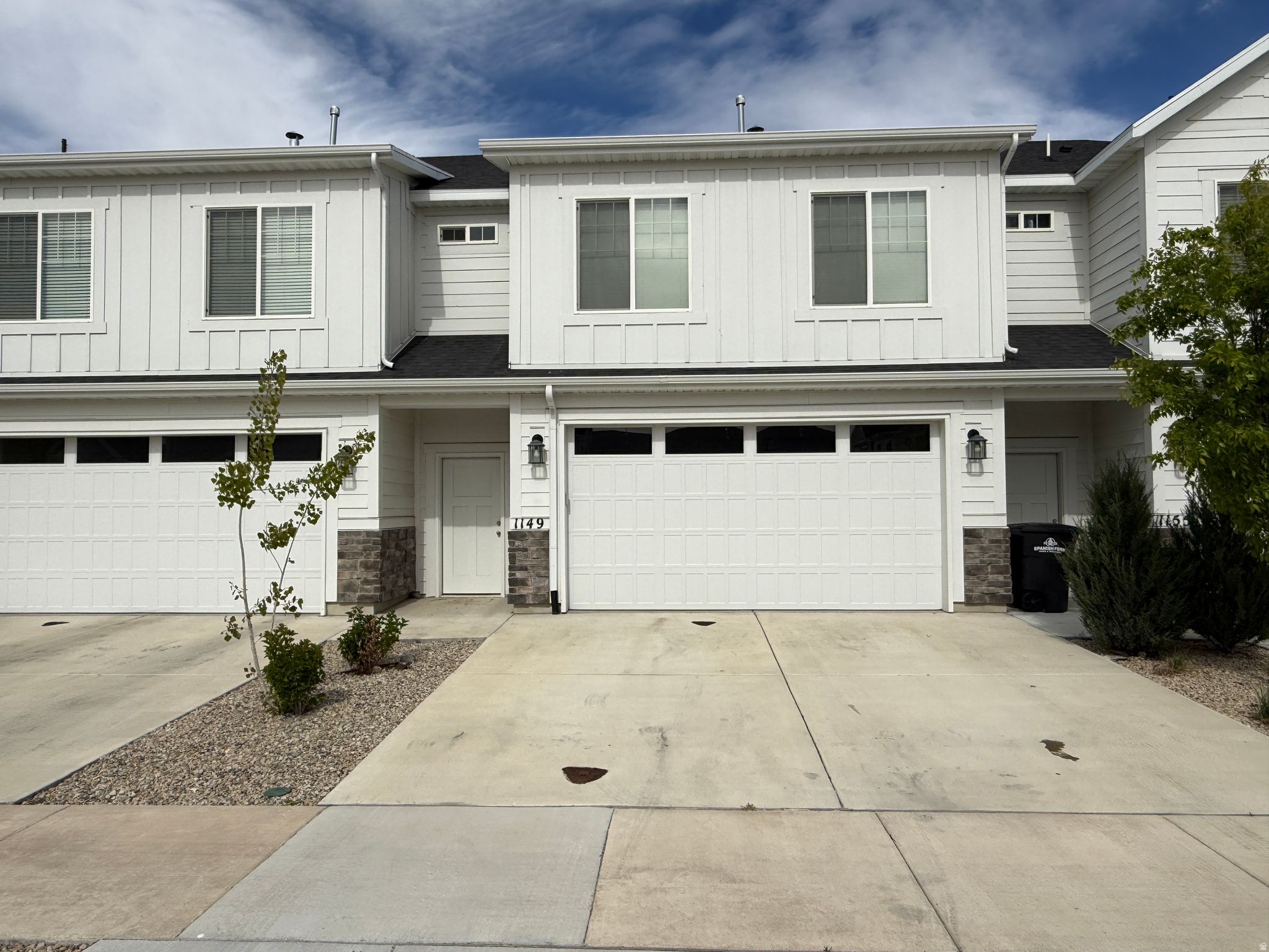 DEL MONTE TOWNHOMES - Residential