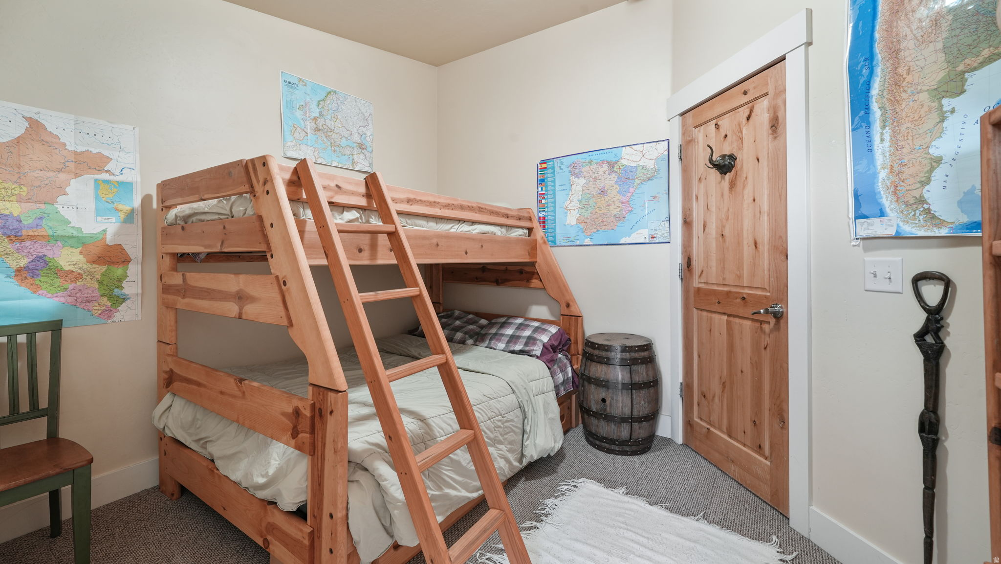 BEAR HOLLOW - Residential