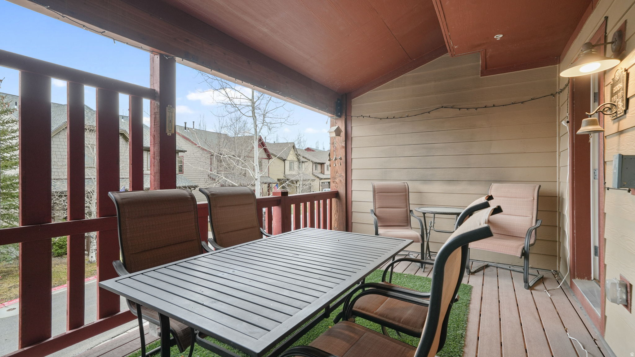 BEAR HOLLOW - Residential