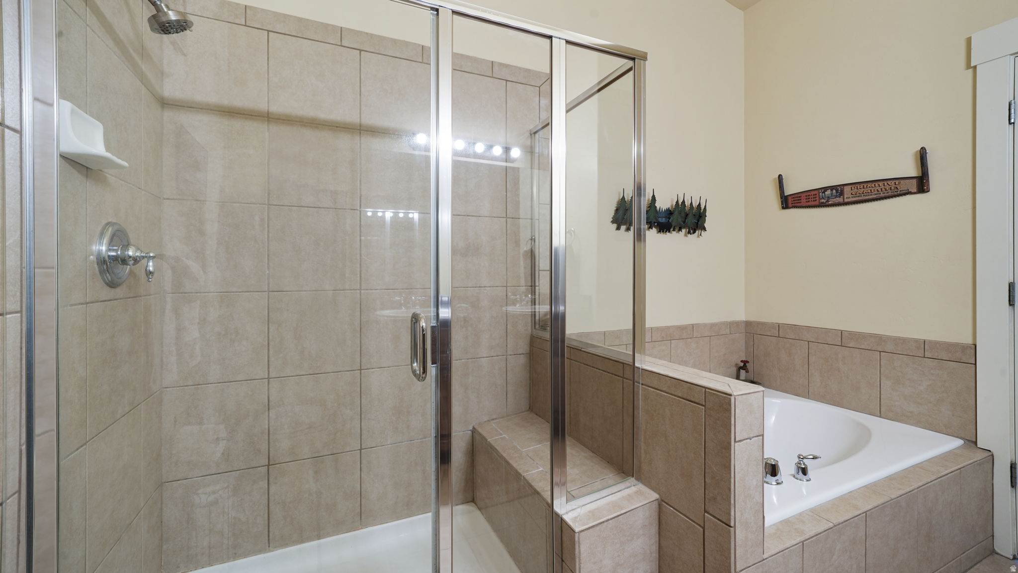 BEAR HOLLOW - Residential