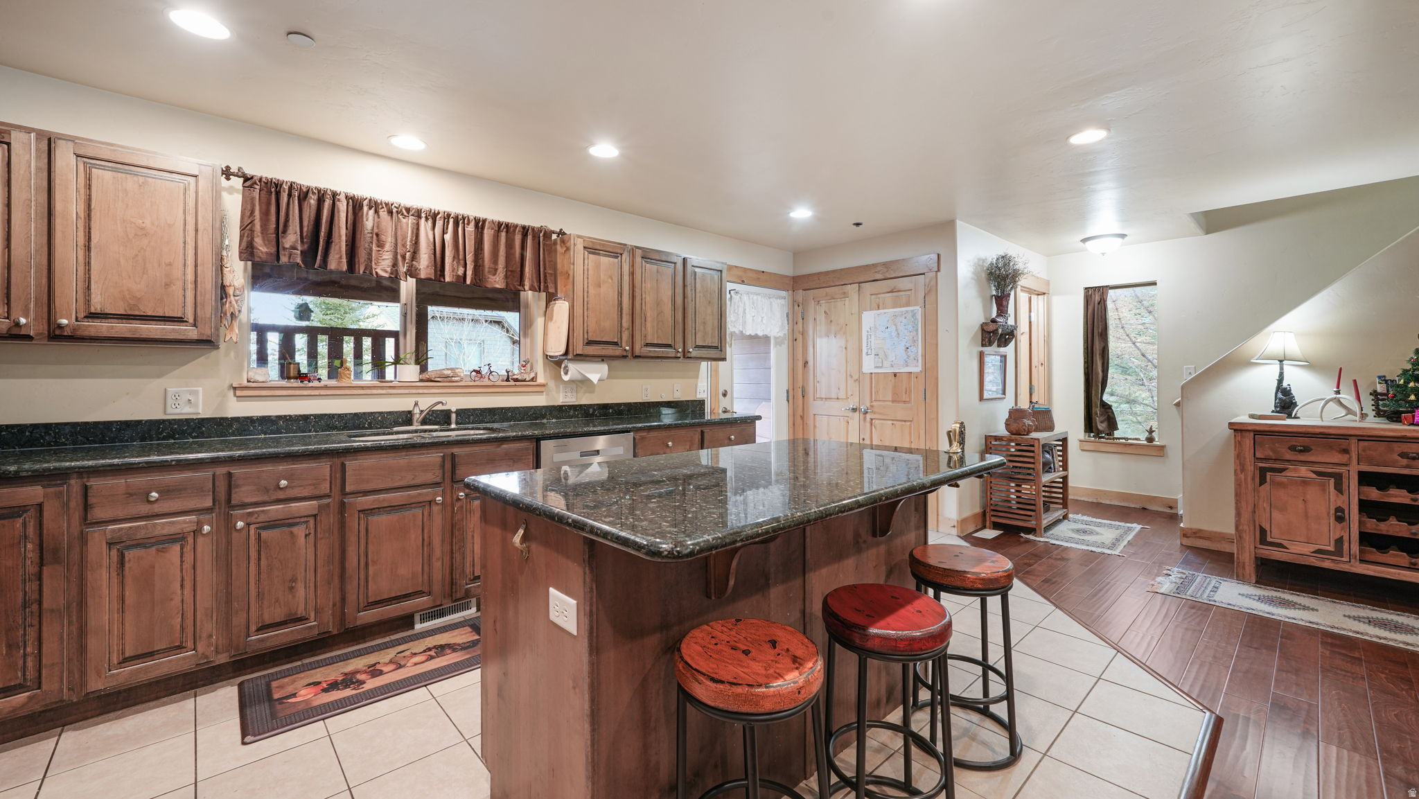 BEAR HOLLOW - Residential