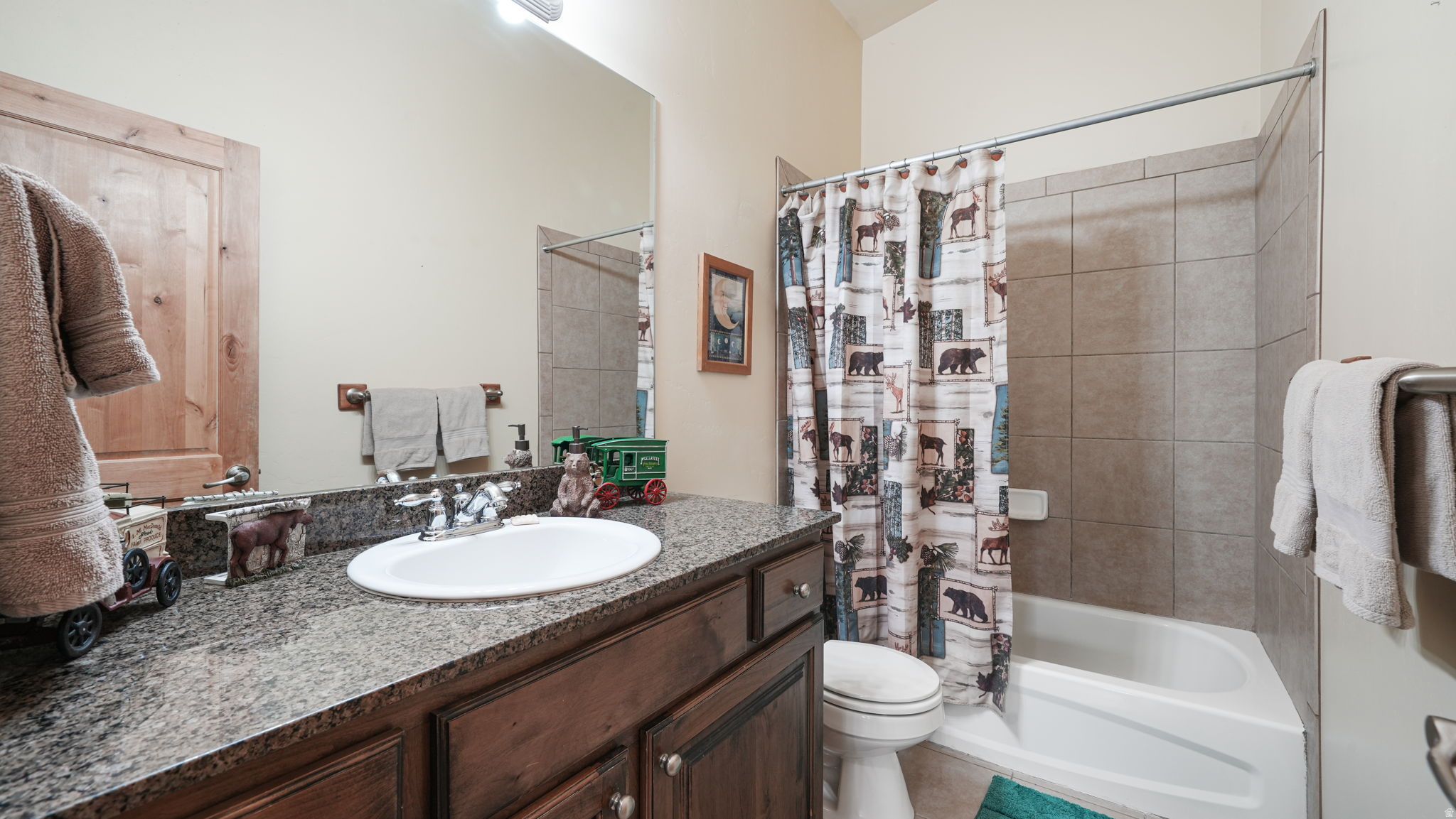 BEAR HOLLOW - Residential