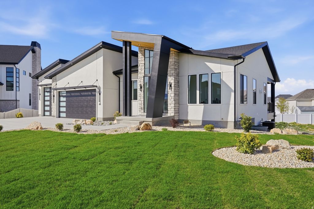 Photo of 118 W MORNING GLORY CIR, Stansbury Park, UT 84074 (MLS # 2154018)