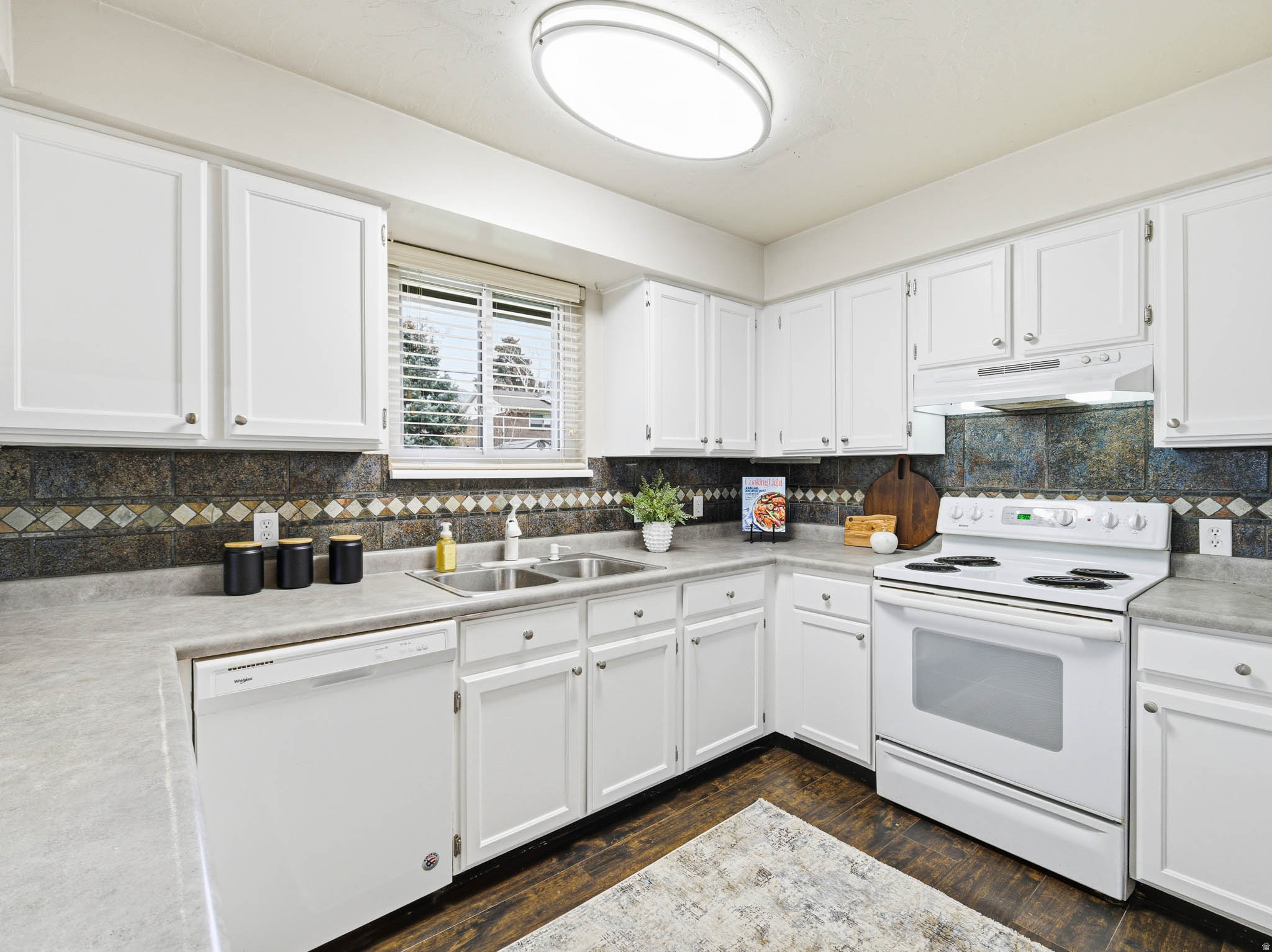 QUAIL VALLEY NO. 1 - Residential