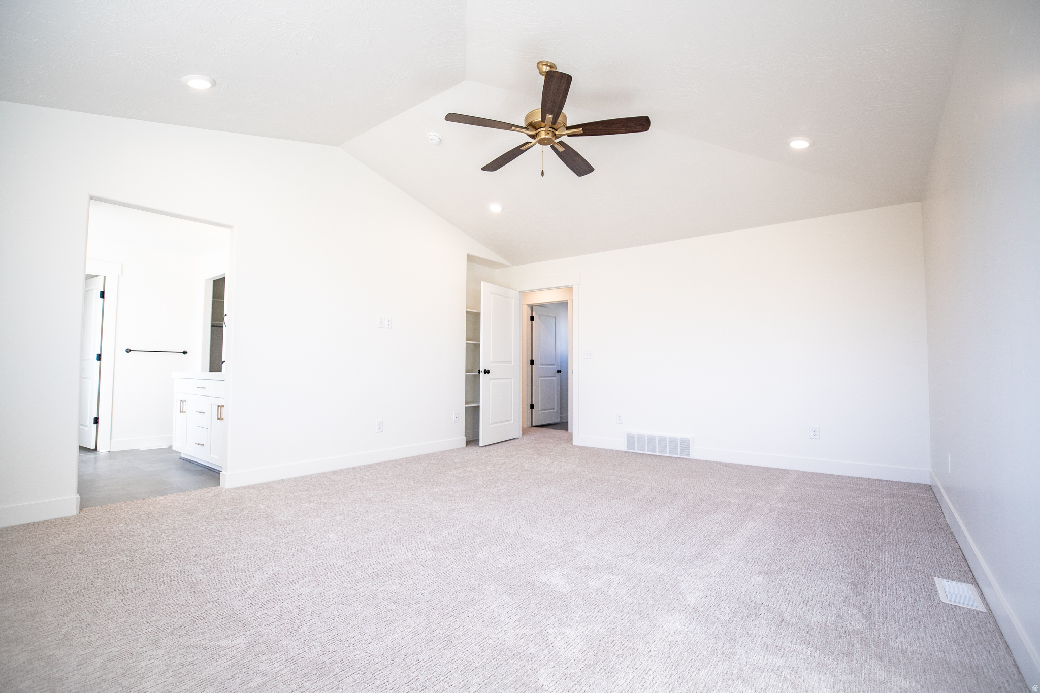 ARROWHEAD SPRINGS - Residential