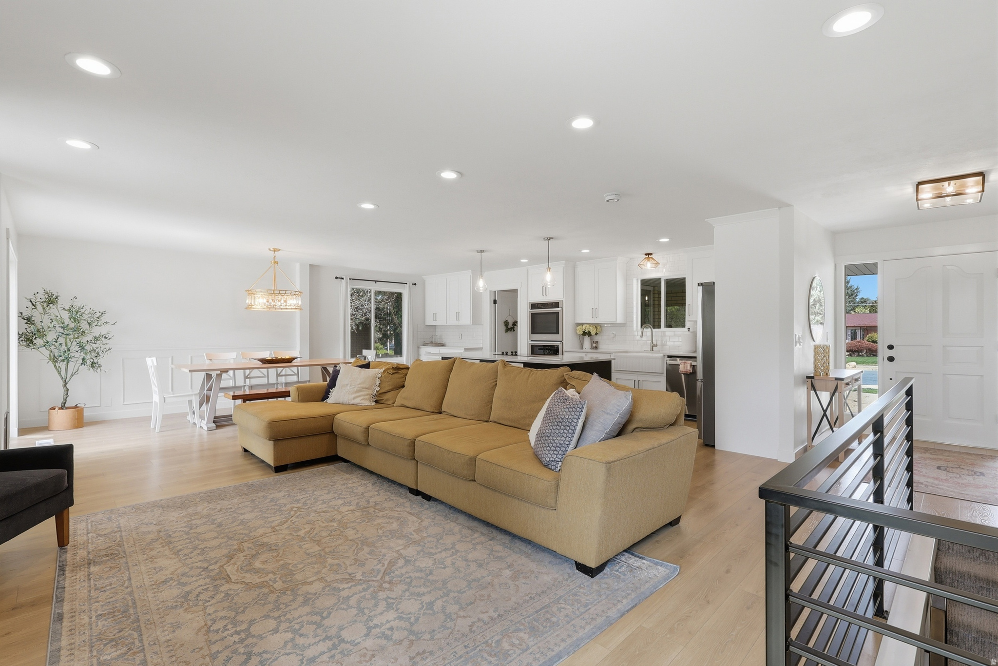 WILLOW CREEK - Residential