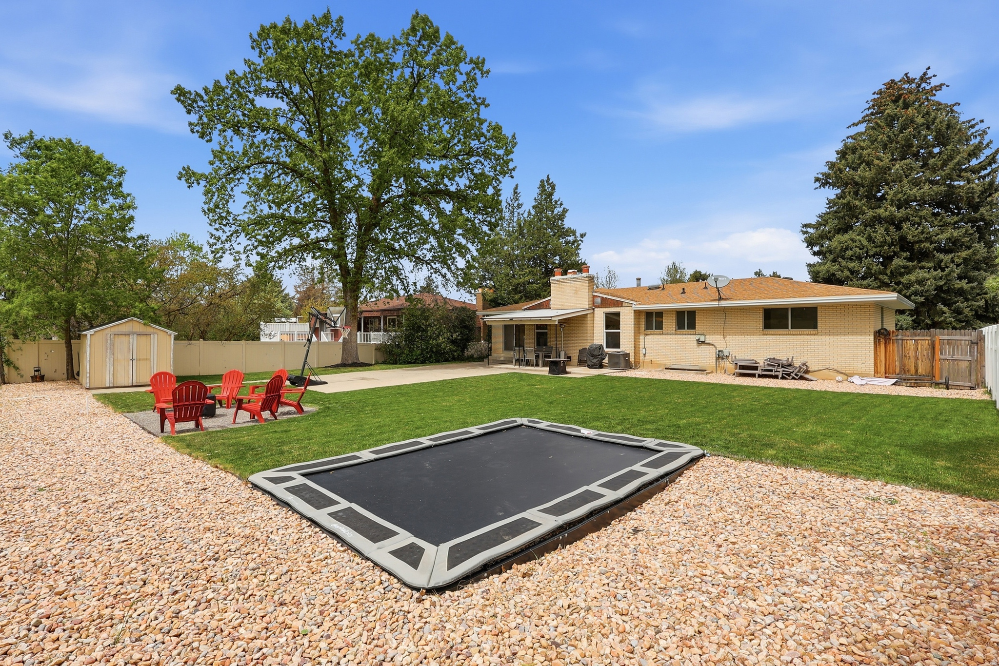 WILLOW CREEK - Residential