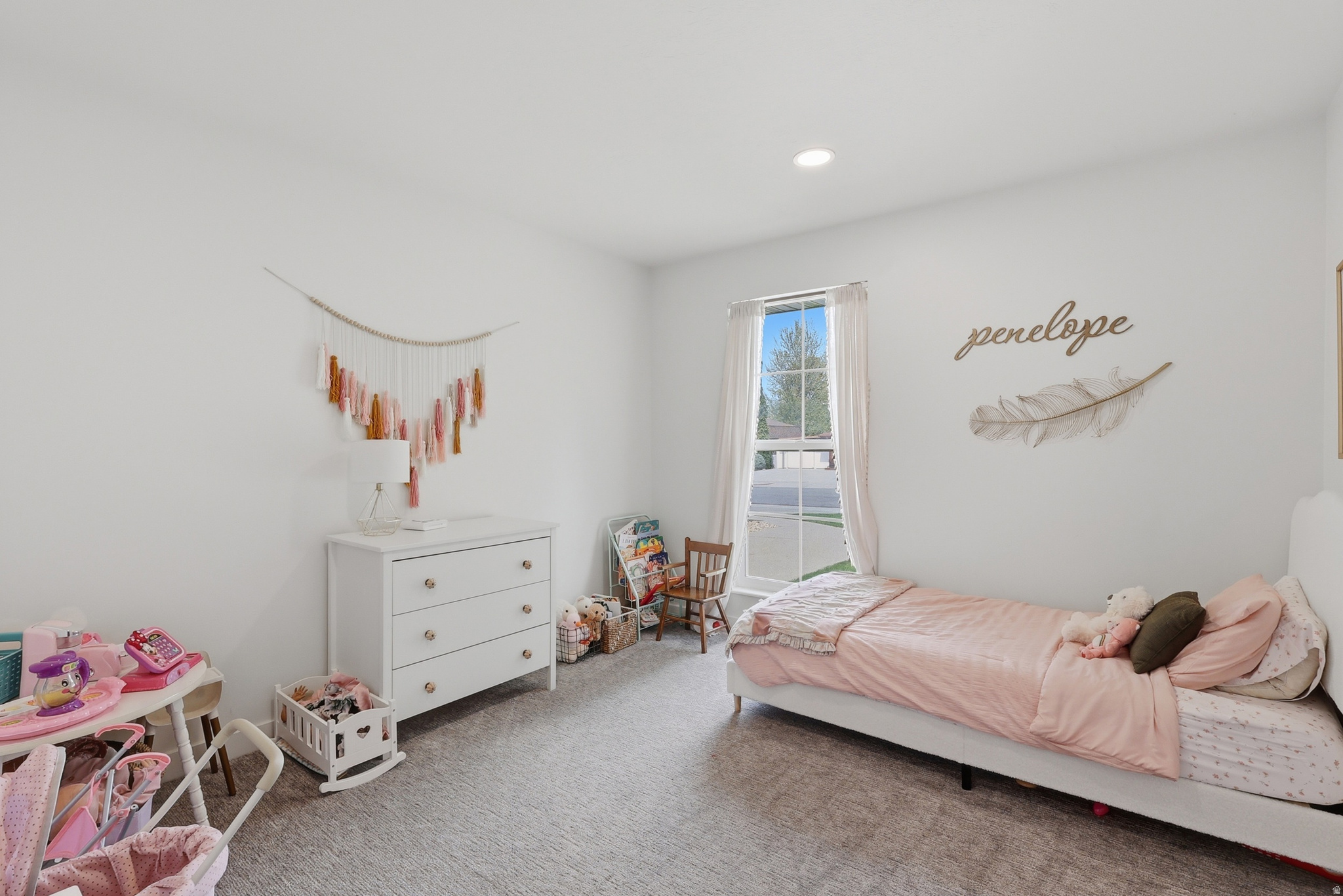 WILLOW CREEK - Residential