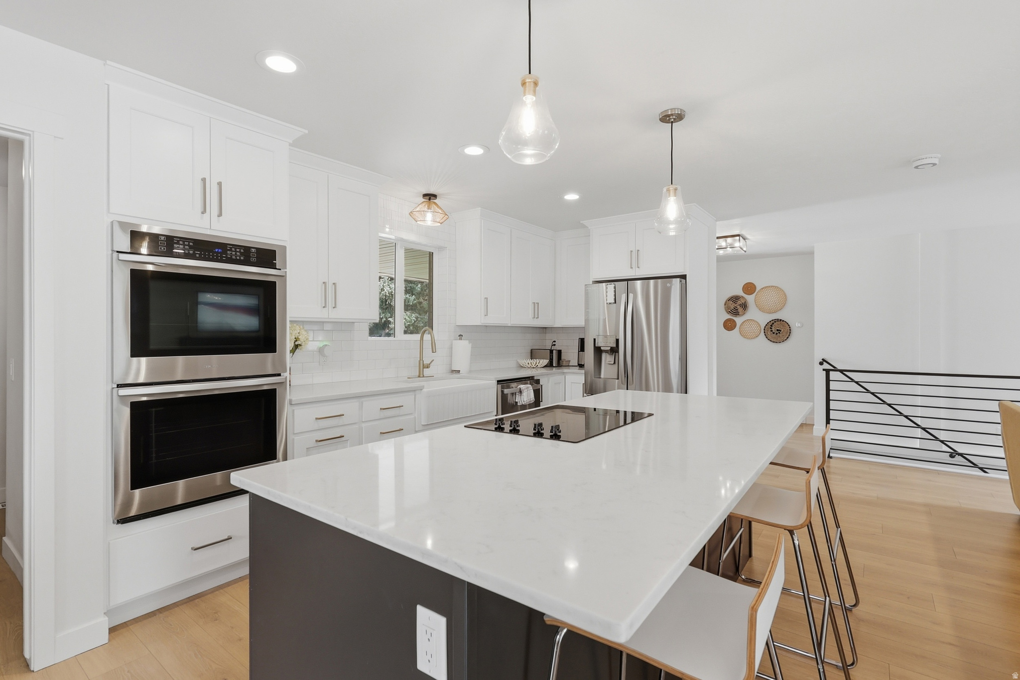 WILLOW CREEK - Residential