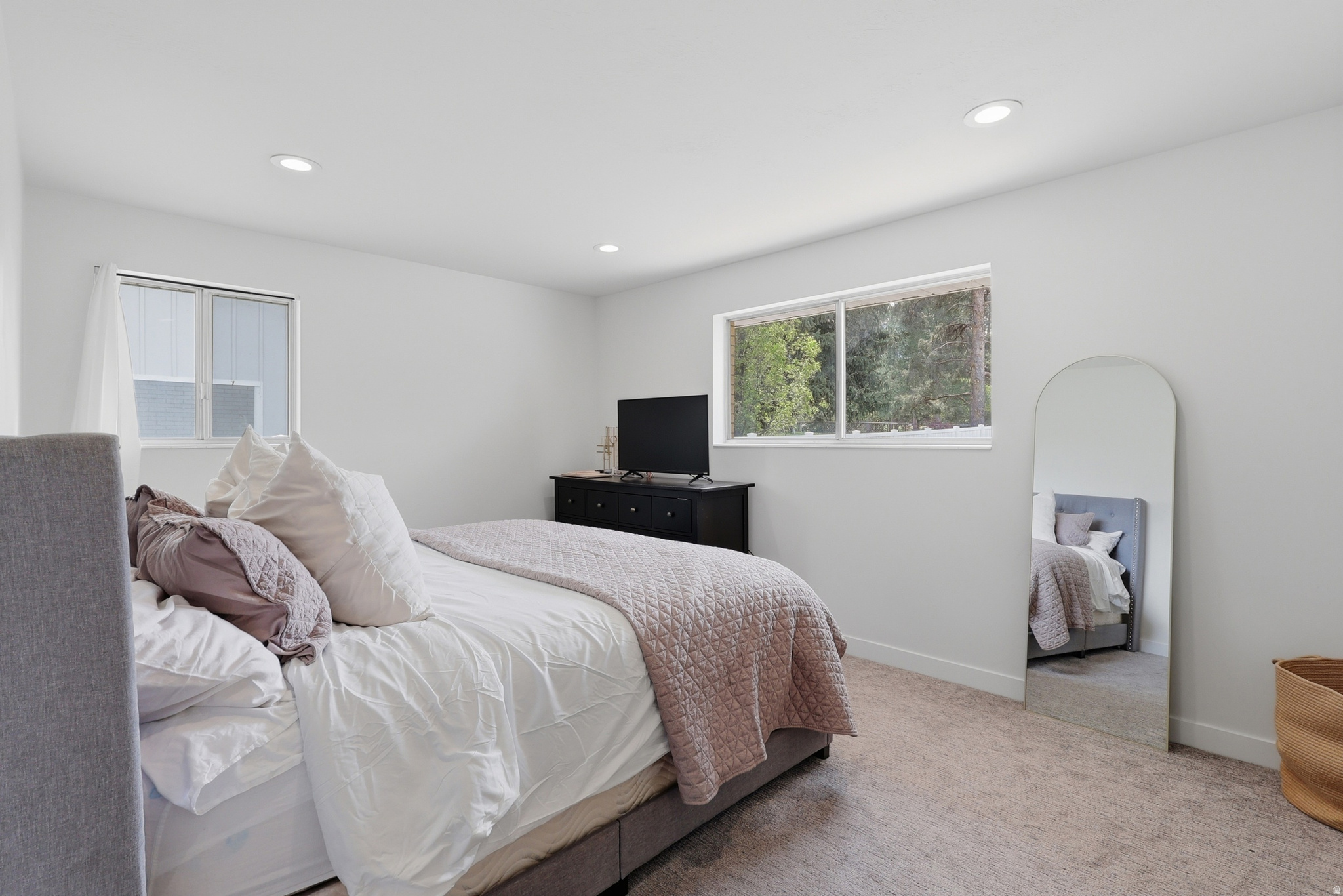 WILLOW CREEK - Residential