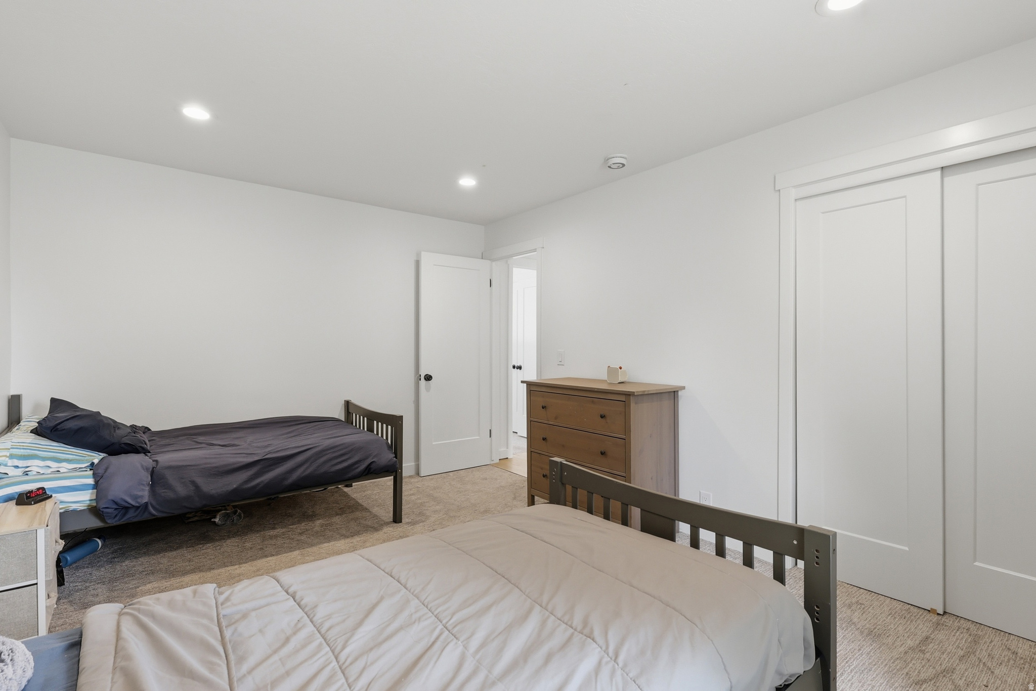 WILLOW CREEK - Residential