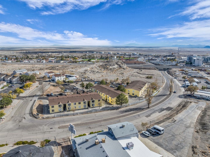Photo 1 of 30 — 370 ARIA BLVD E, Wendover, UT 84083