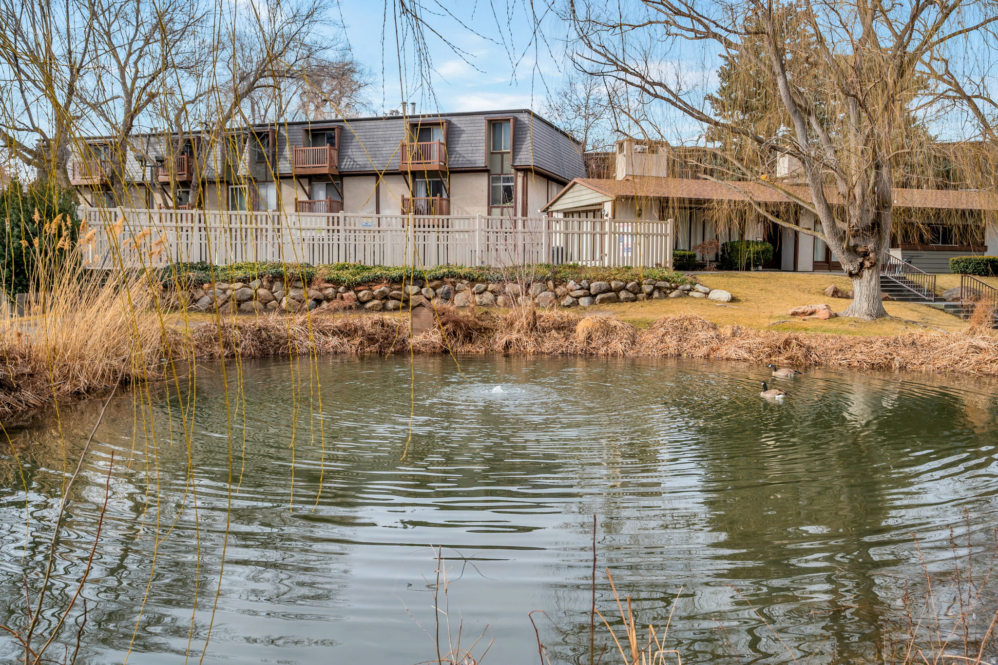 WILLOWS CONDM - Residential