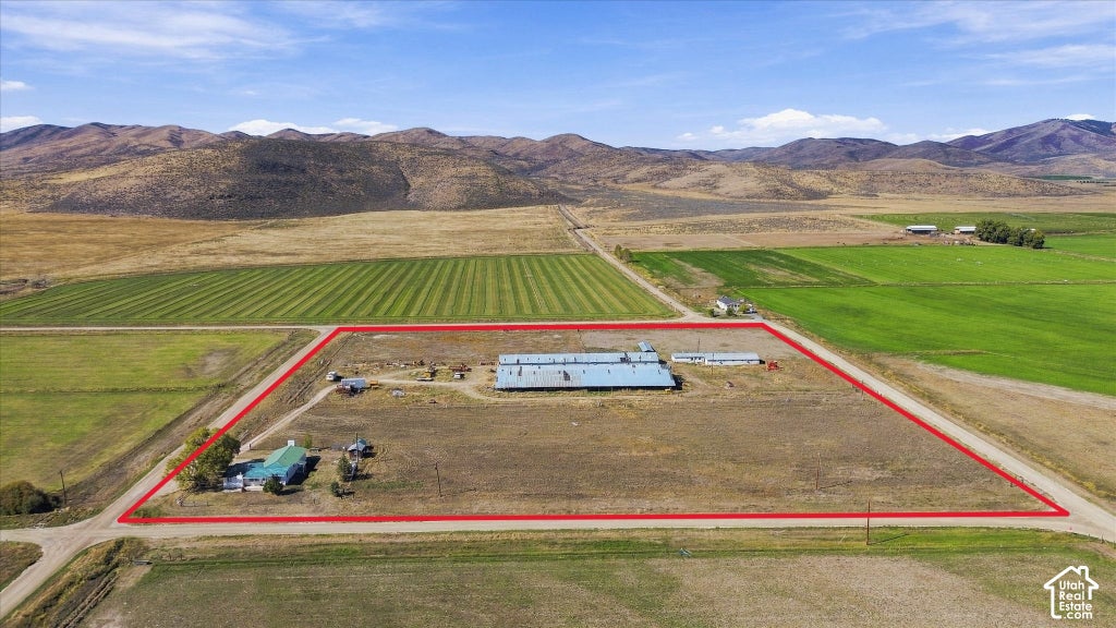 Photo of 4598 S 4600 W, Malad City, ID 83252 (MLS # 2189698)