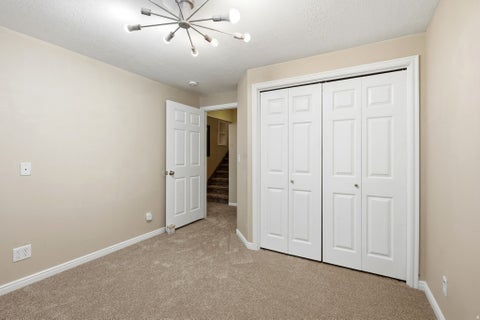 Tiny photo for 431 W CREEKSIDE LN, Kaysville, UT 84037 (MLS # 2167129)