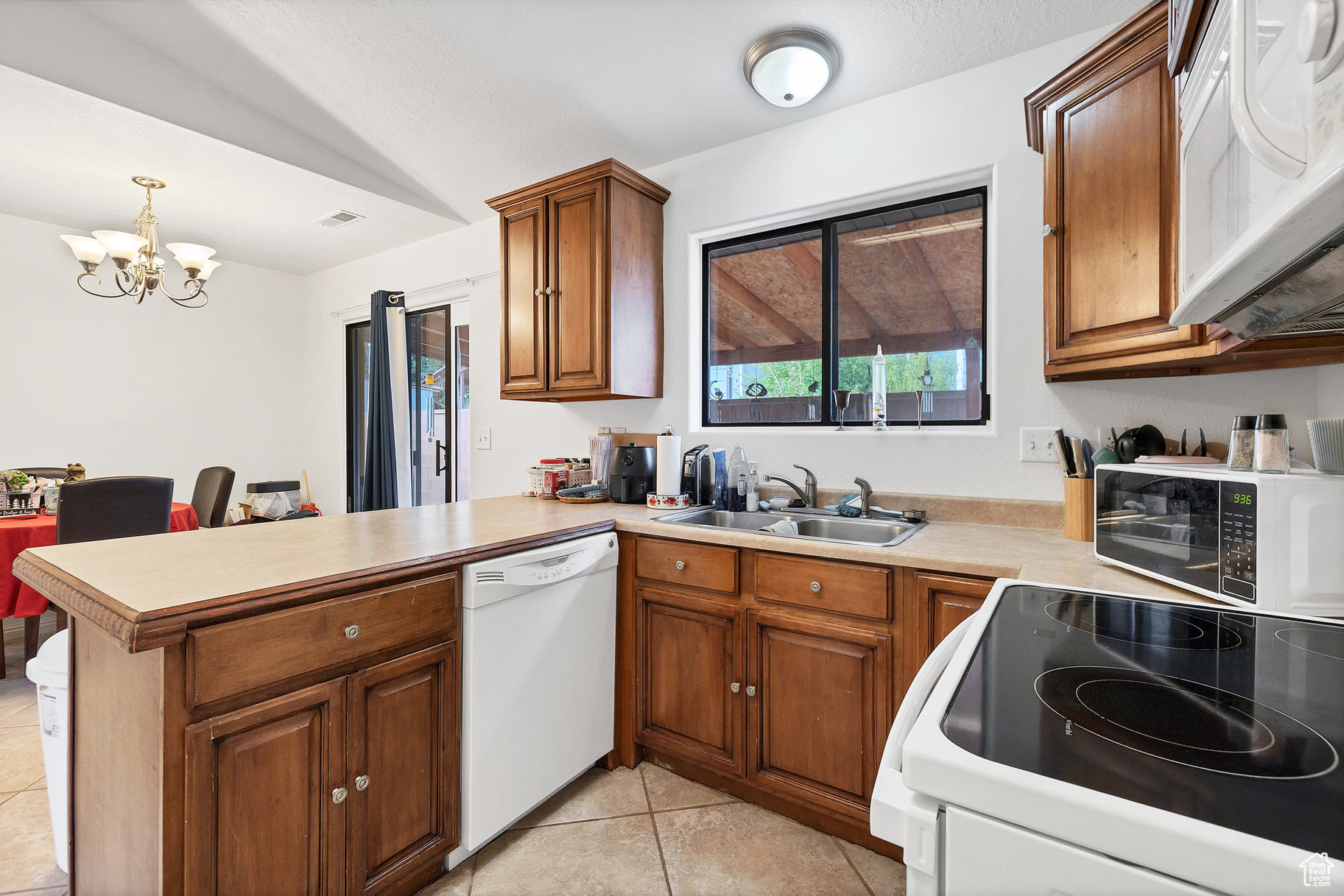 DIXIE SUNSHINE VILLAGE A - Residential