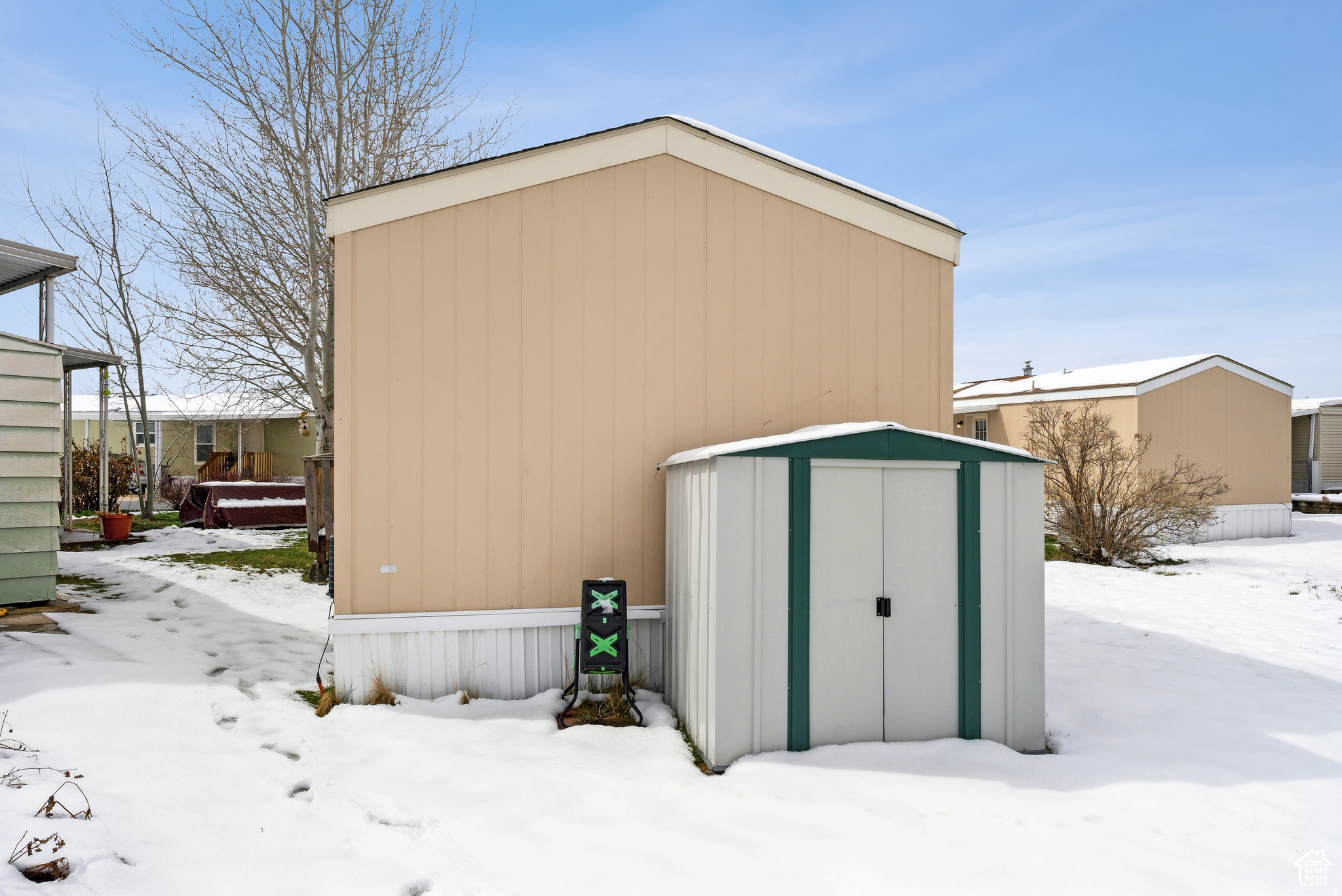 APPLE ACRES - Residential