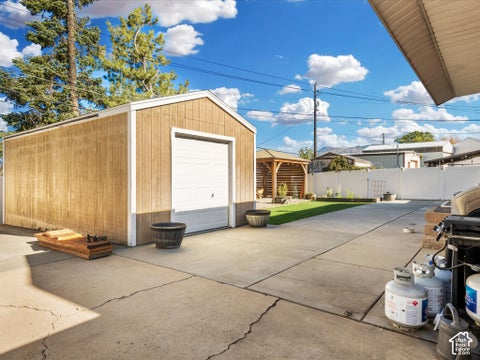 Tiny photo for 4581 S 150 W, Washington Terrace, UT 84405 (MLS # 2188752)
