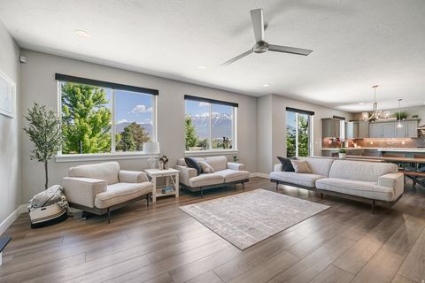 Tiny photo for 149 E 230 N, Vineyard, UT 84059 (MLS # 2129119)