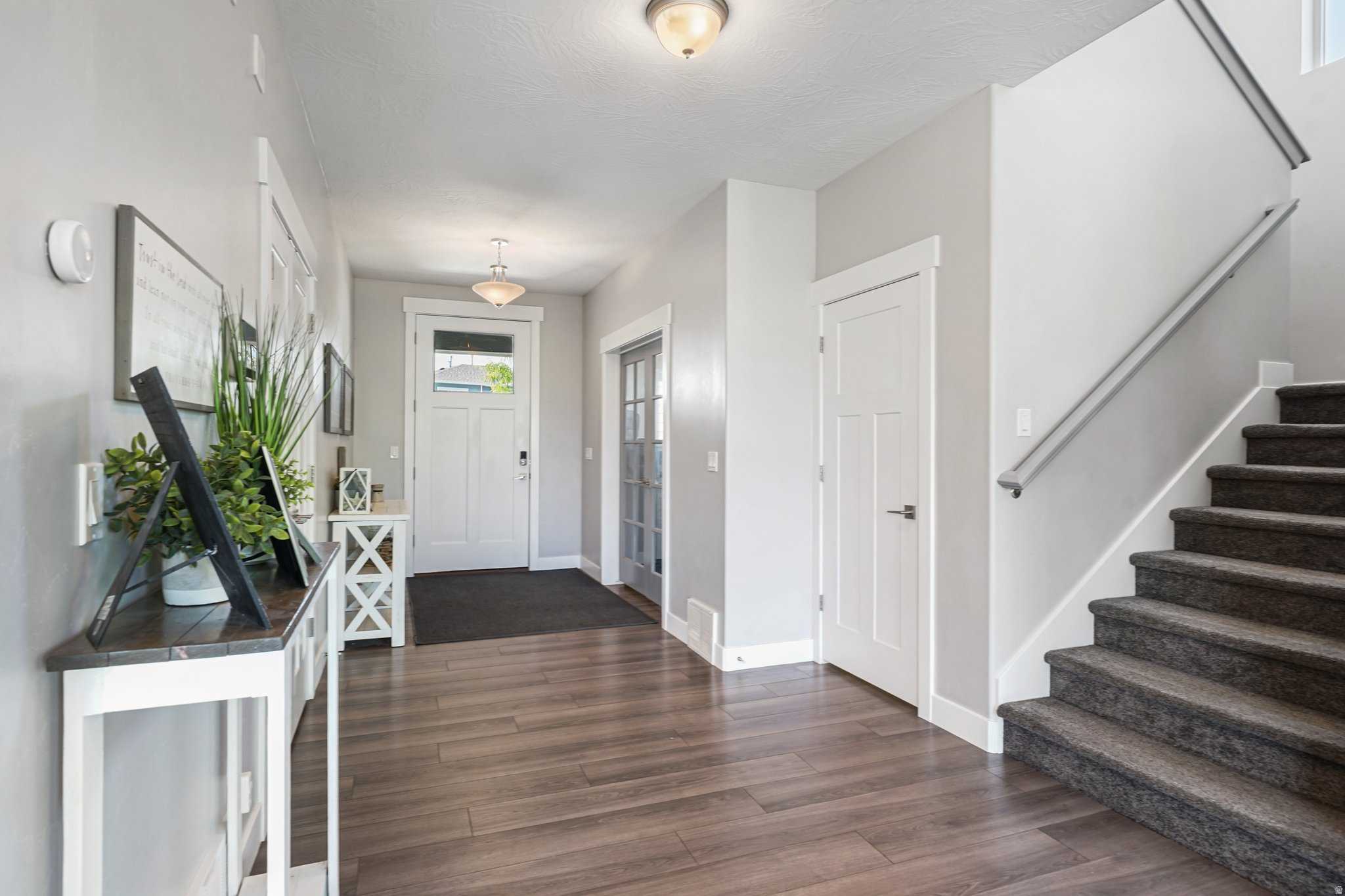 PARKSIDE AT WATERS EDGE - Residential