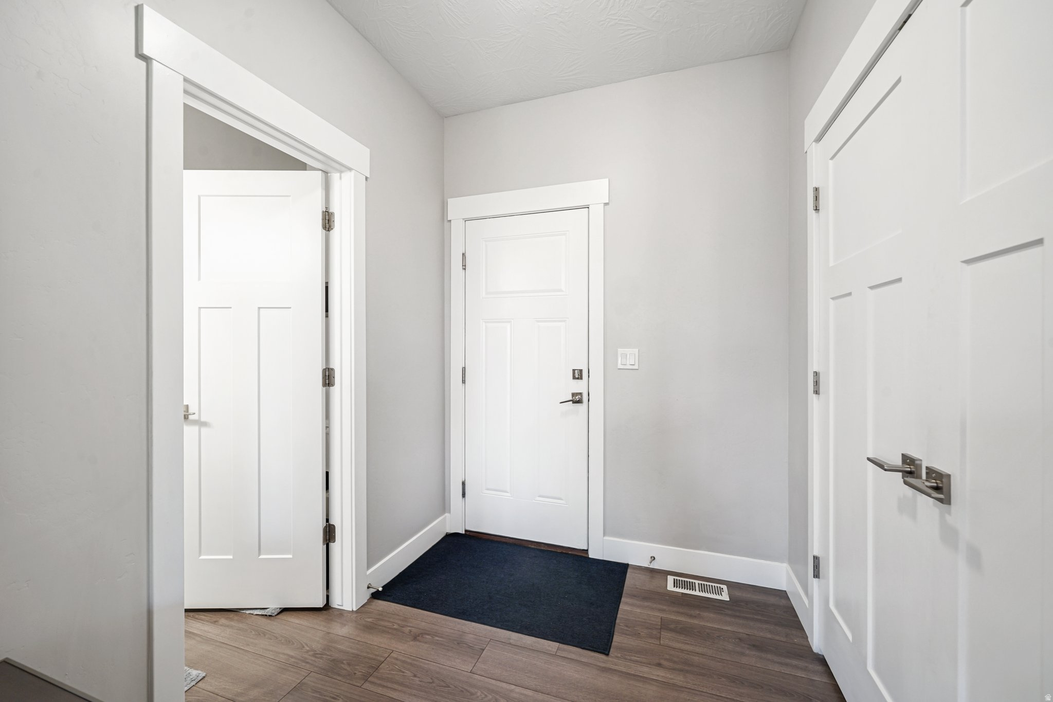 PARKSIDE AT WATERS EDGE - Residential