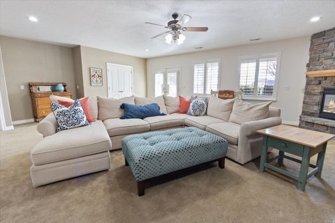 Tiny photo for 5537 W KENSINGTON CIR, Highland, UT 84003 (MLS # 2135912)