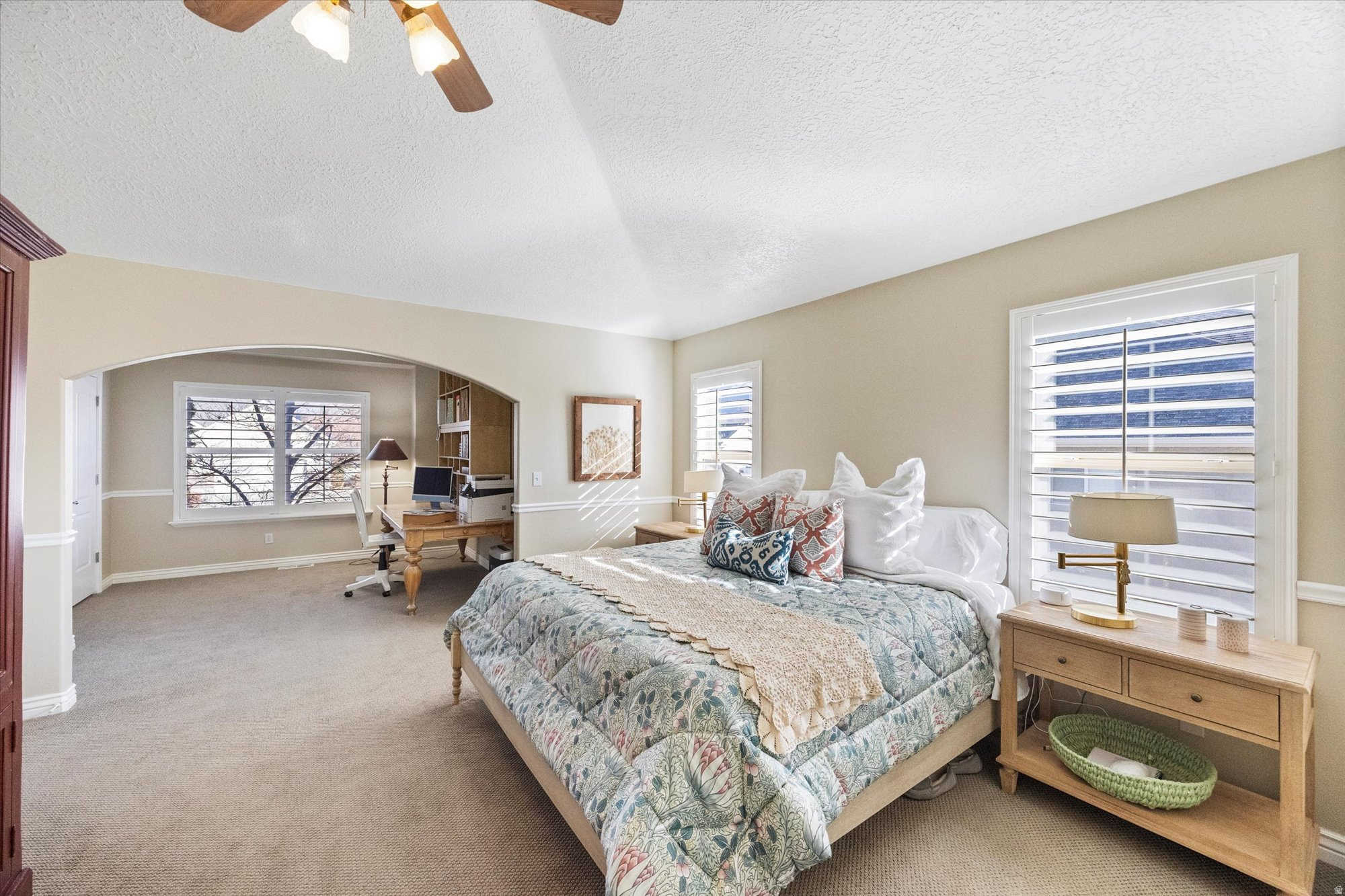 WINDSOR MEADOWS - Residential