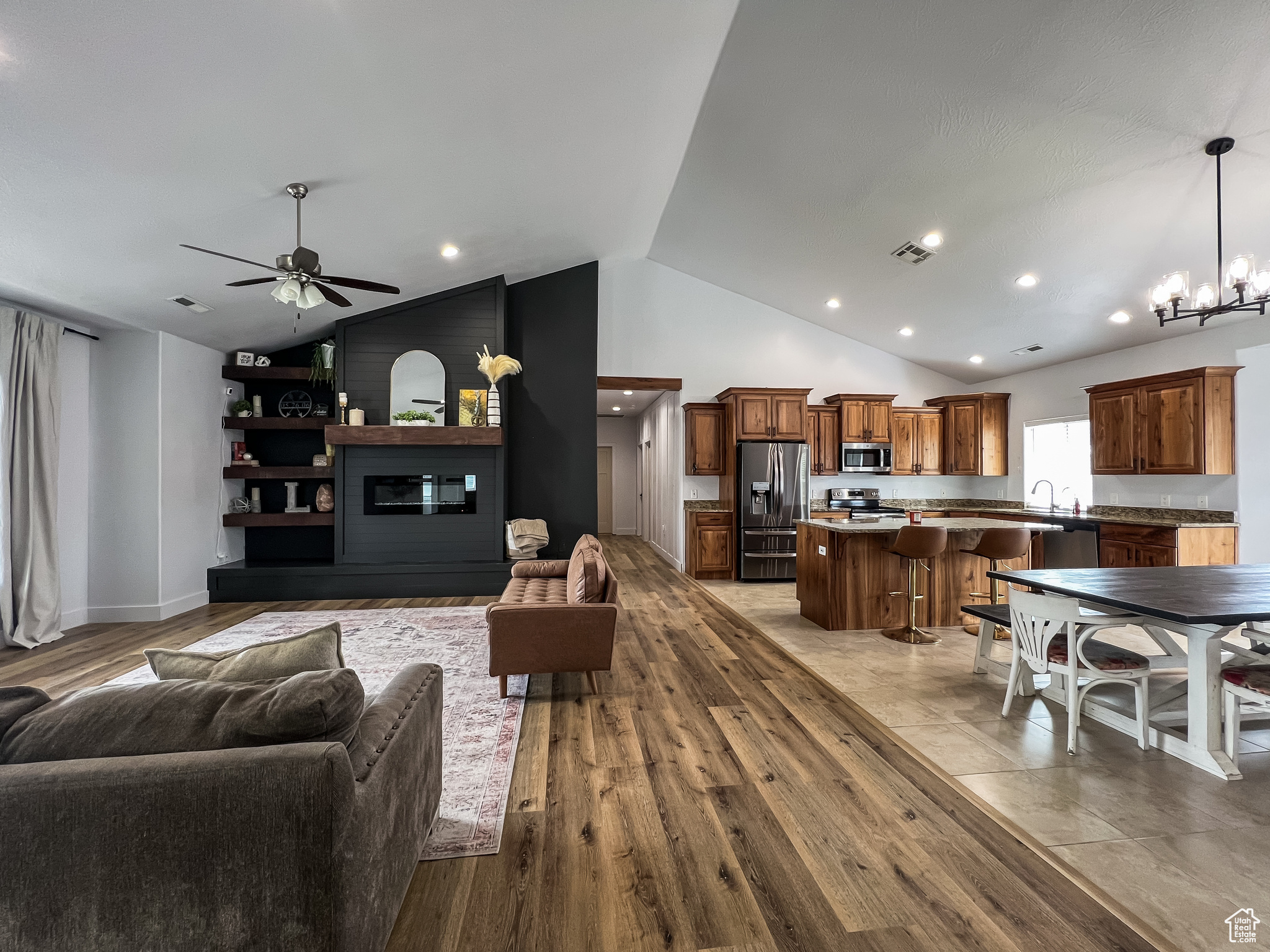 LEGACY ESTATES - Residential