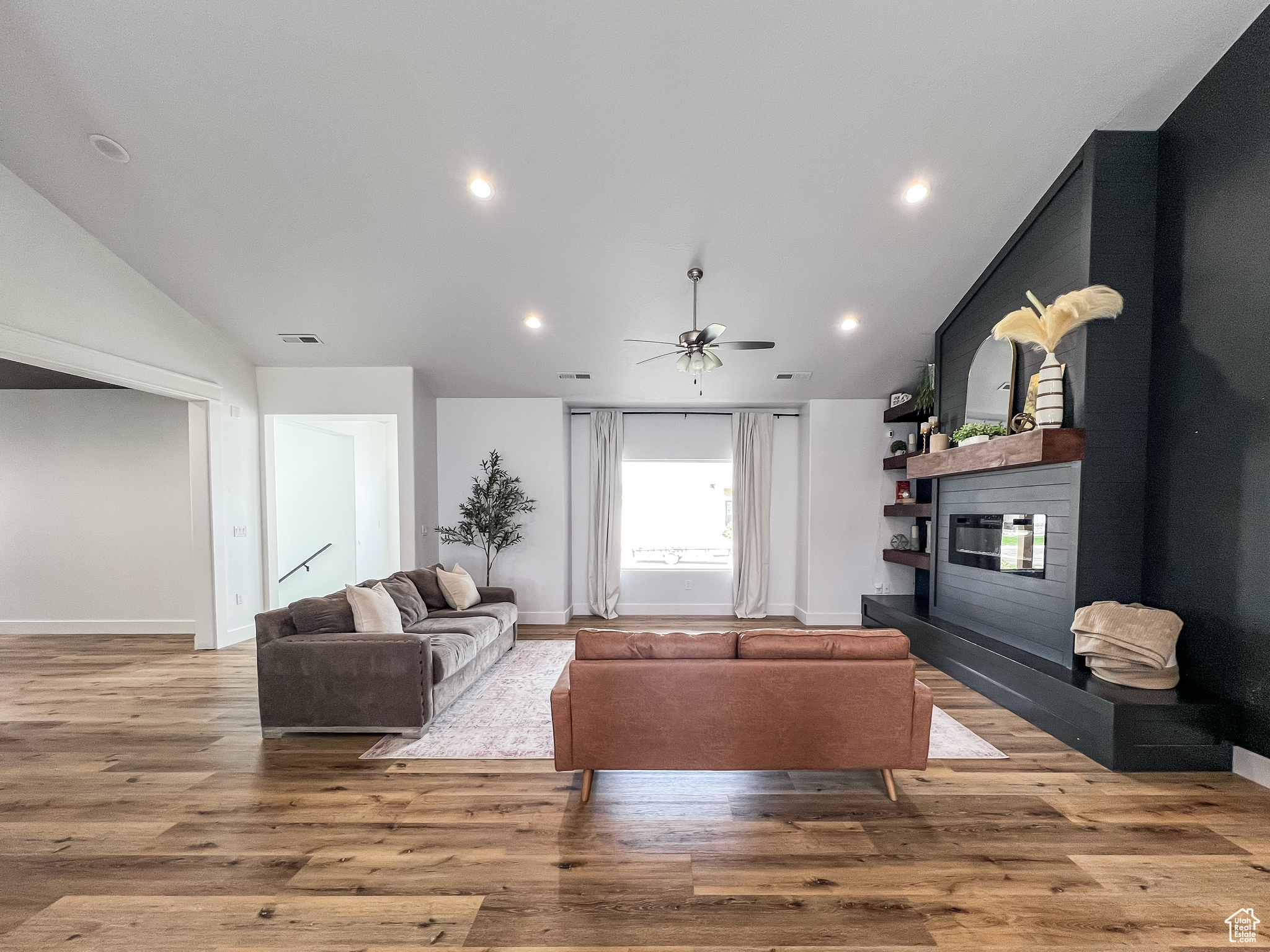 LEGACY ESTATES - Residential