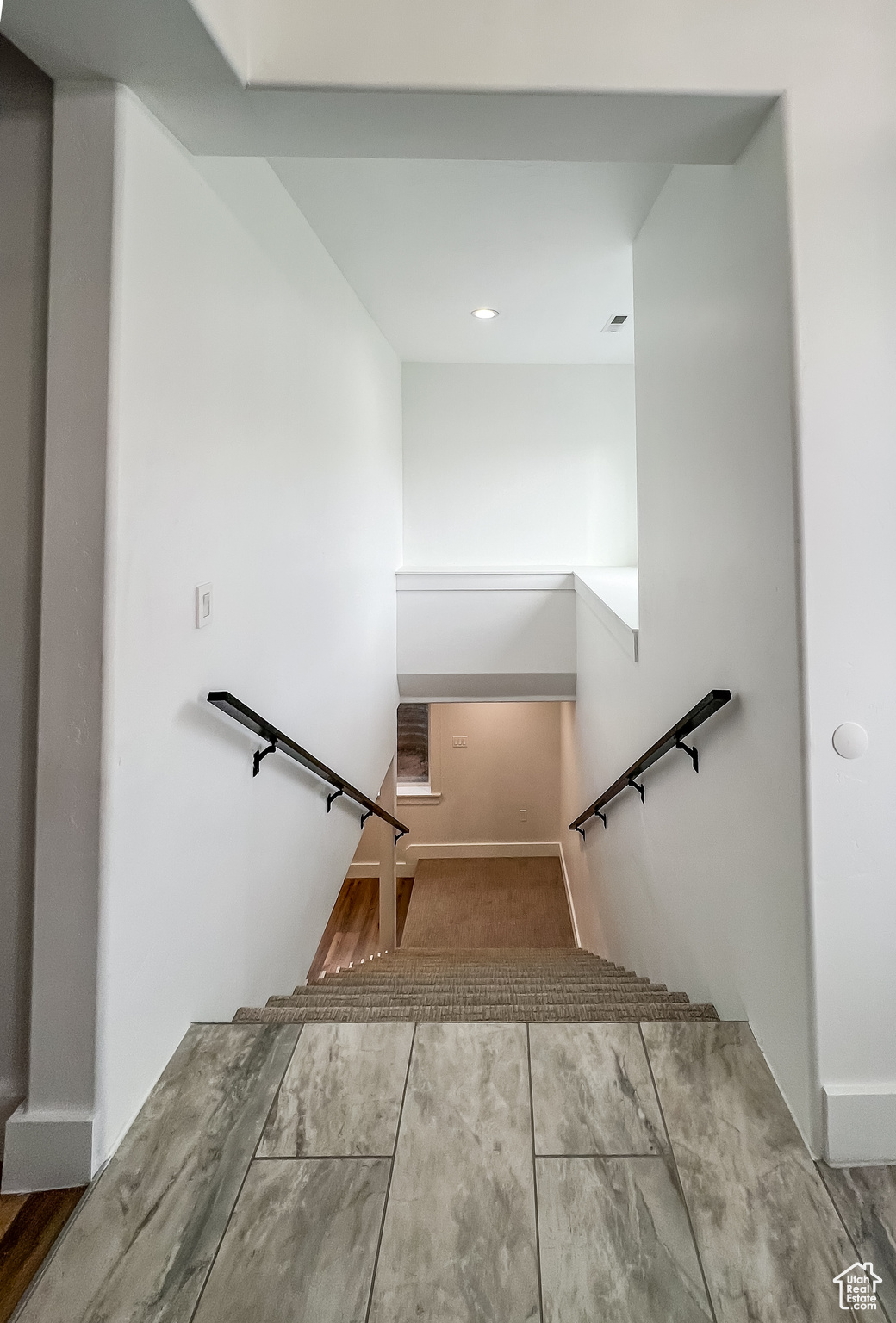 LEGACY ESTATES - Residential